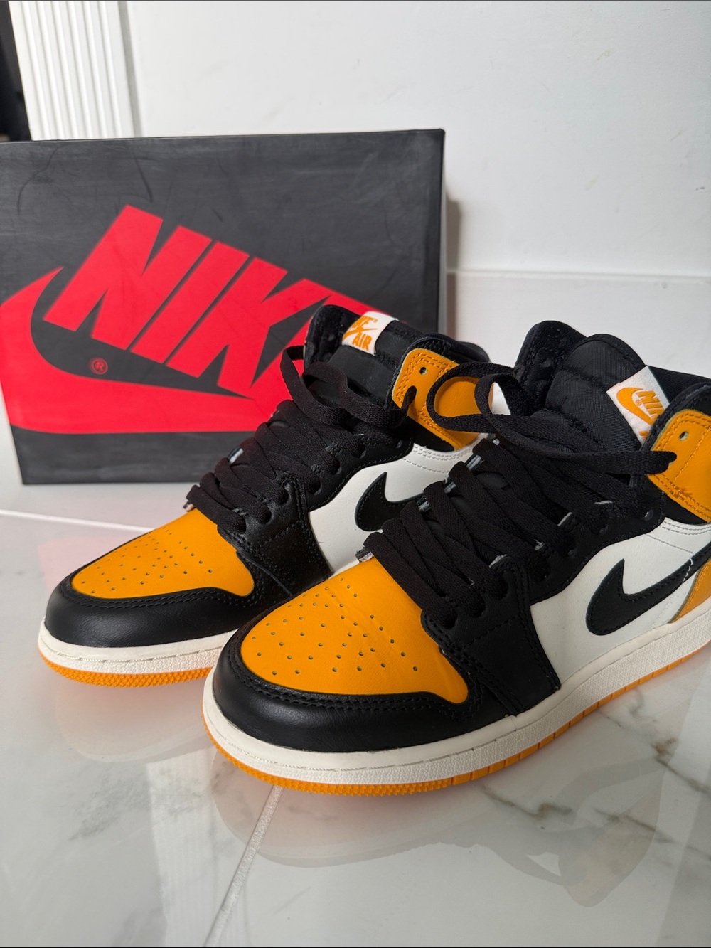 Nike Kids' Air Jordan 1 High OG Sneakers in Yellow/Black/White